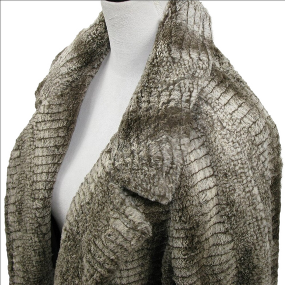 Karen Kane White/Brown Faux Fur Lined Blazer/Jacket Size Medium - Picture 2 of 6